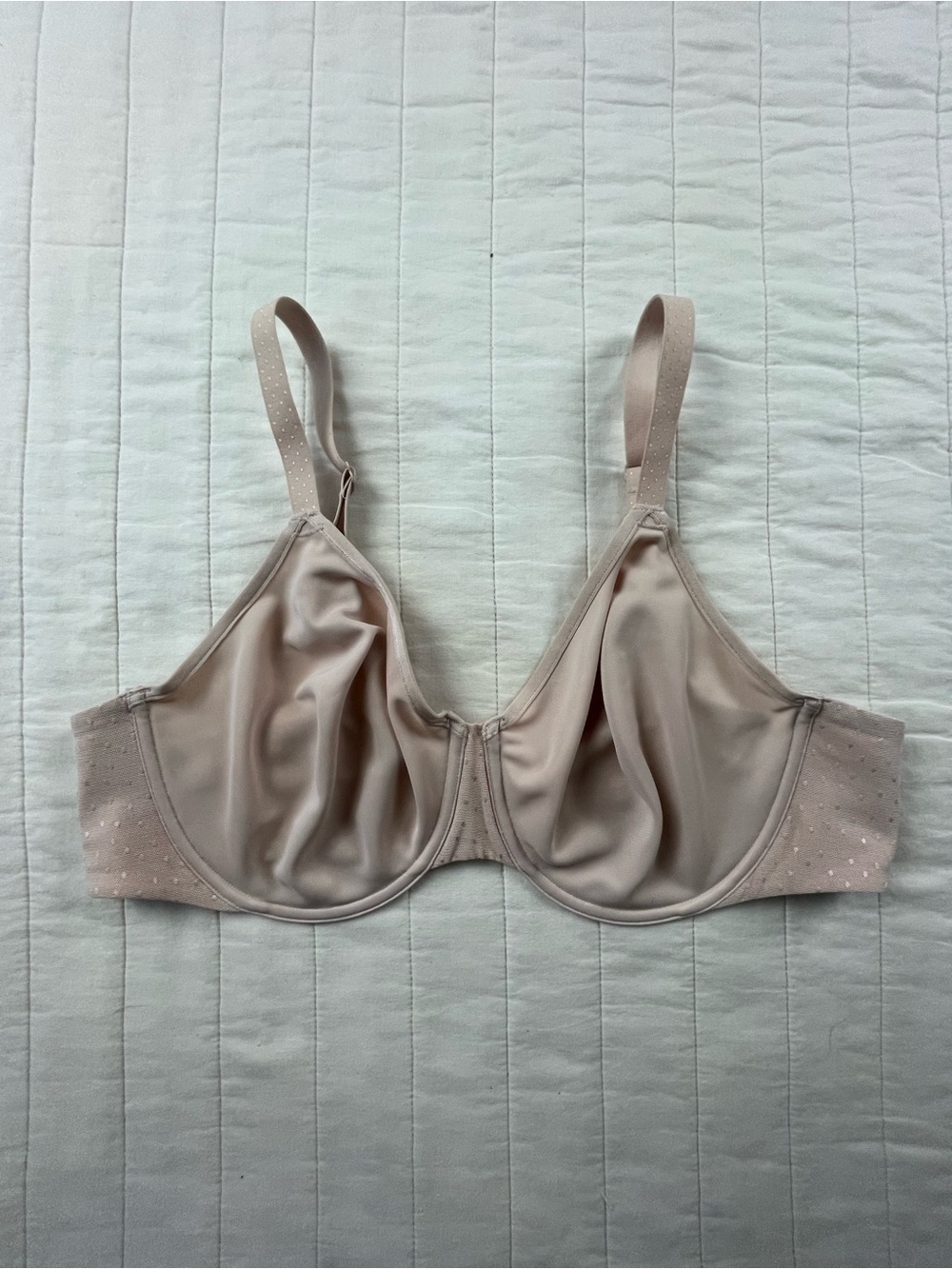 Wacoal Light Nude Underwire Unlined Bra 40C